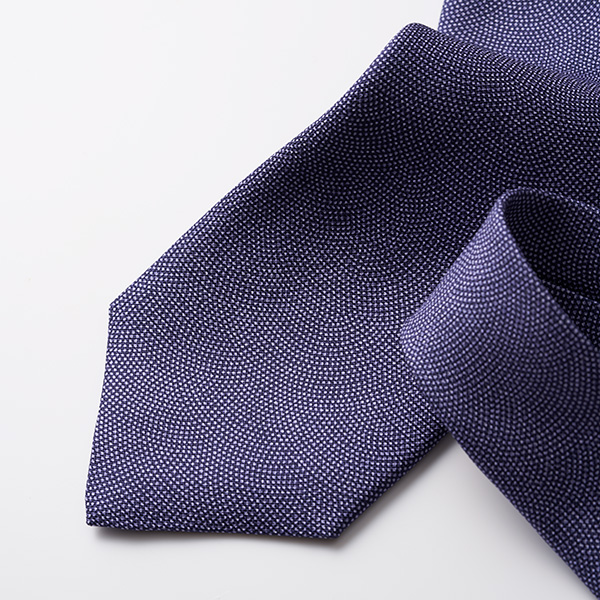 Silk tie in same-komon