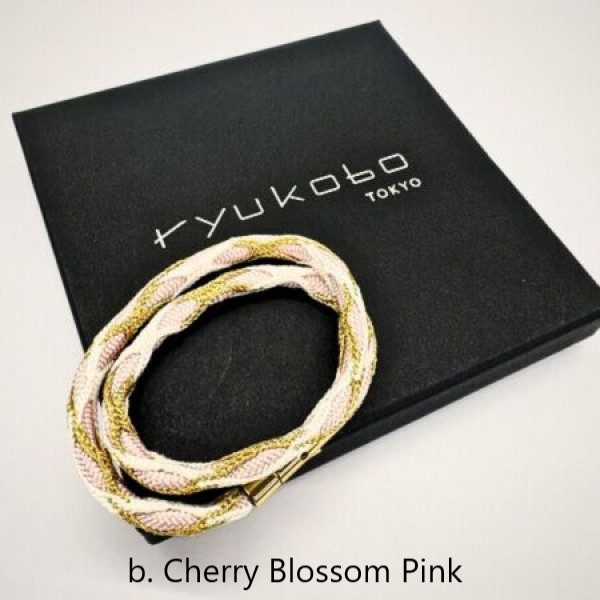 RYUKOBO KUMIHIMO Bracelet – Kujaku-gumi – 2-Layer – Charcoal Black & Cherry Blossom Pink