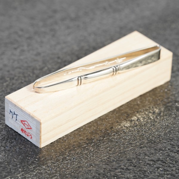 Bamboo-shaped Tweezers — Stainless steel tweezers featuring a bamboo tree design — width: 3 mm, thicker grips